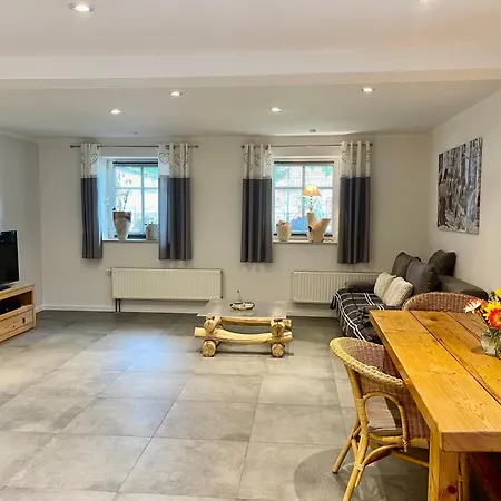 Apartamento Hof Zum Alten Birnbaum Friedland (Brandenburg)