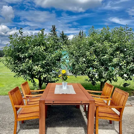 Hof Zum Alten Birnbaum